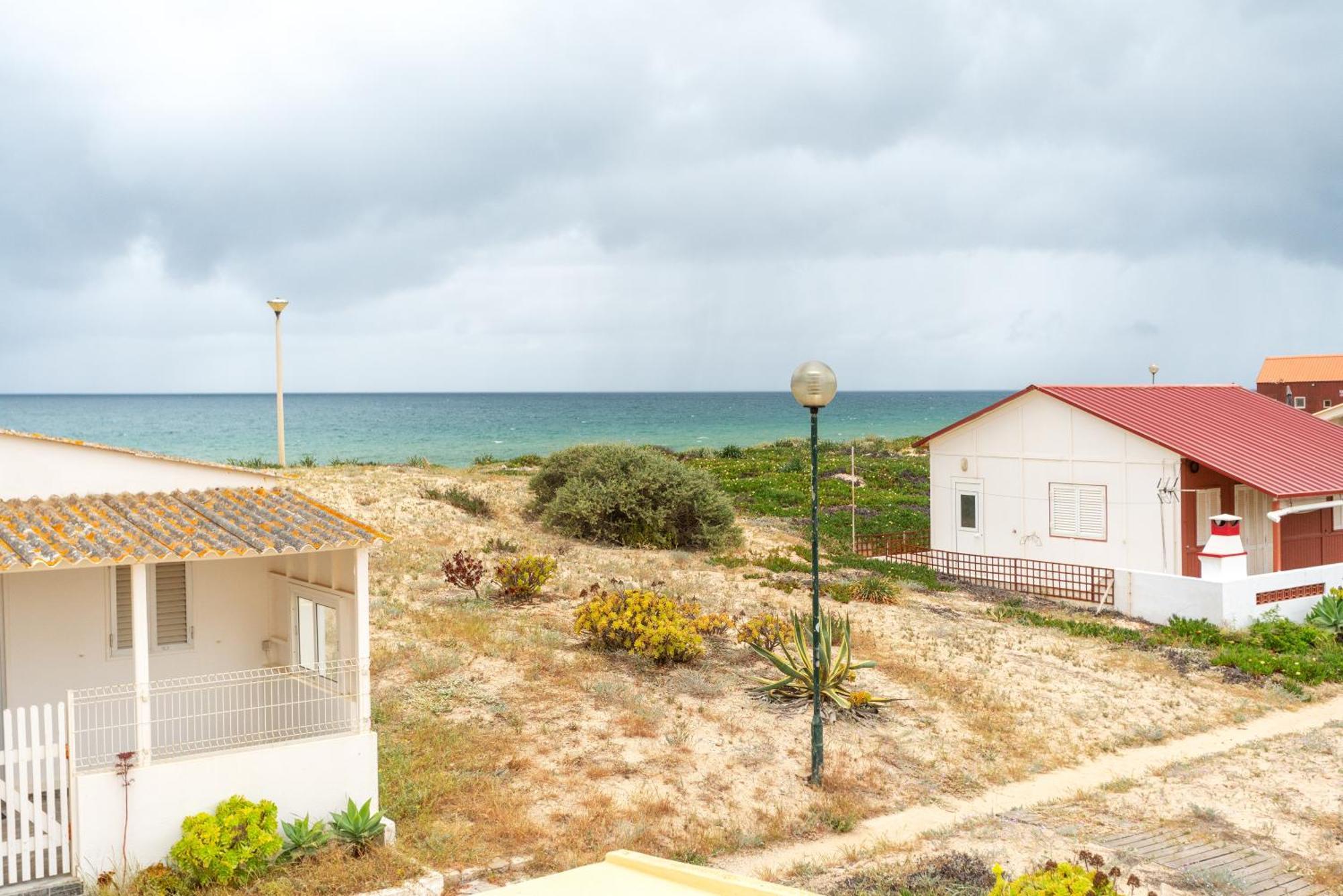 Blife Faro Beach Hostel & Rooms Екстериор снимка